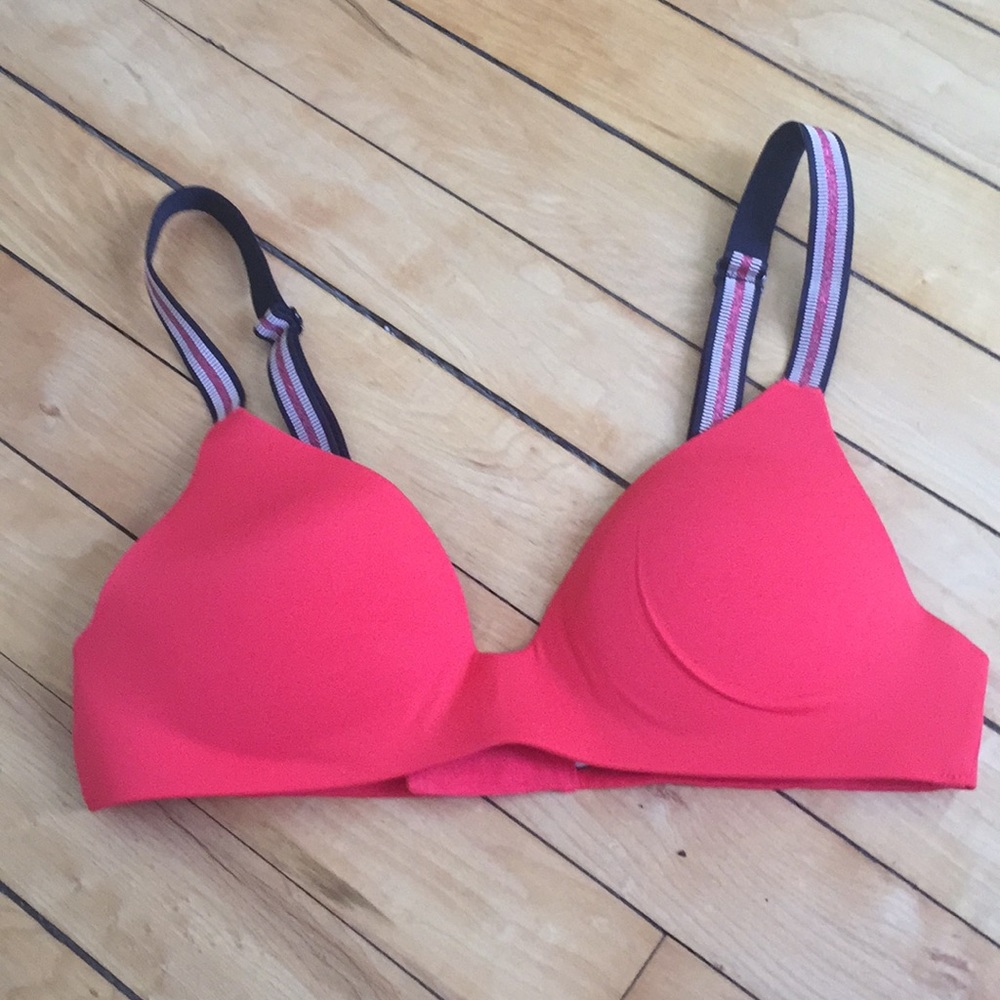 Bra